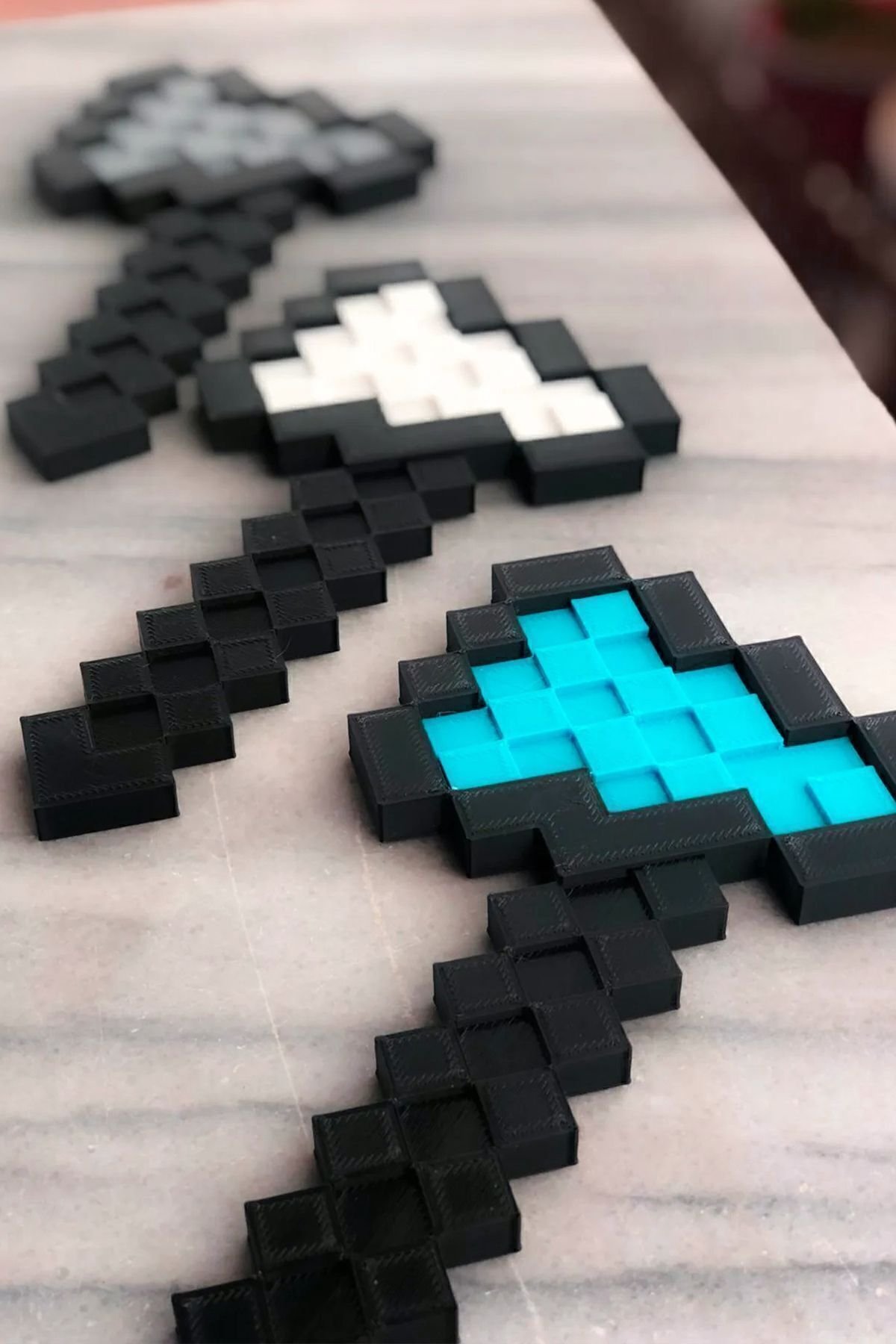 Beyaz Balta Figürü / Minecraft Axe - Görsel 4