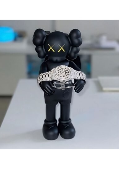 TNC3151KWSST-Kaws Saat Standı Kaws Saat Tutacağı Kaws Boyalı Figür Büyük Boy 20CM