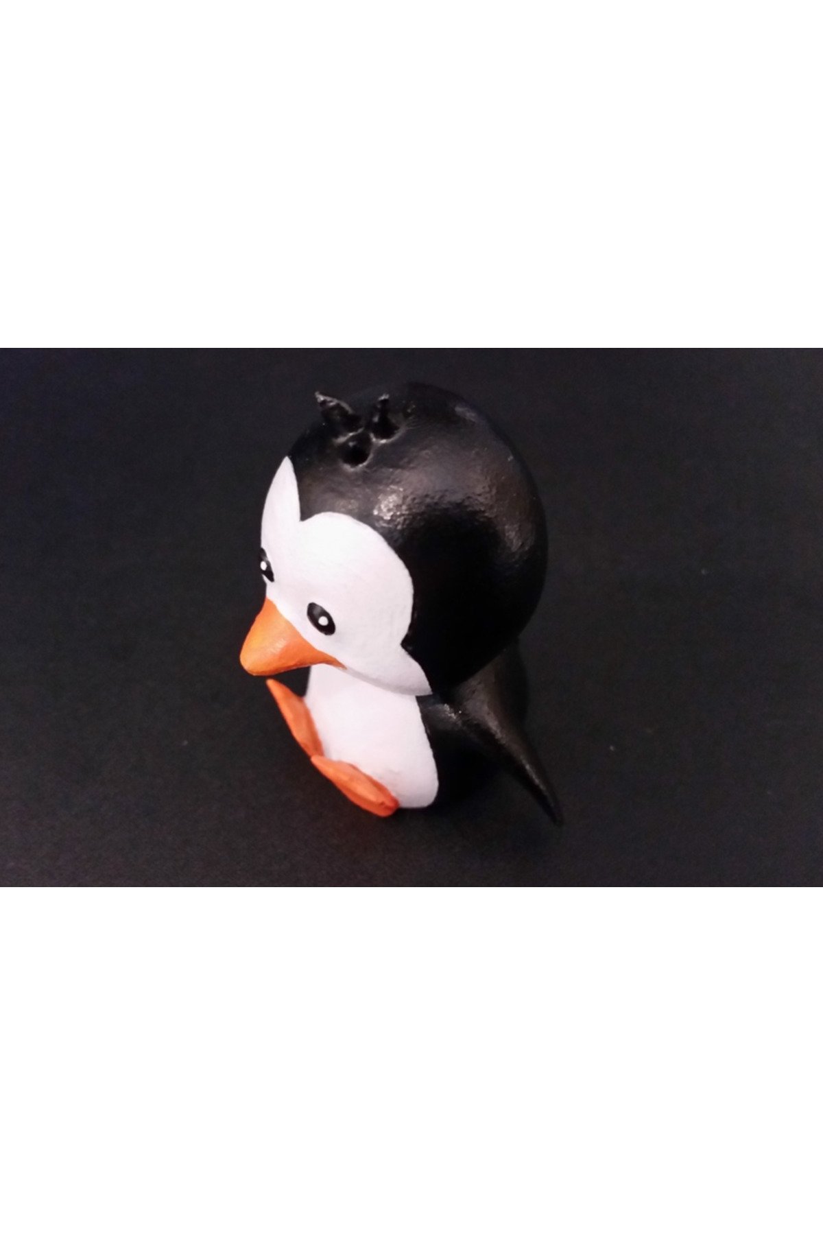 Tatlı Penguen Oturan Figür - Görsel 3