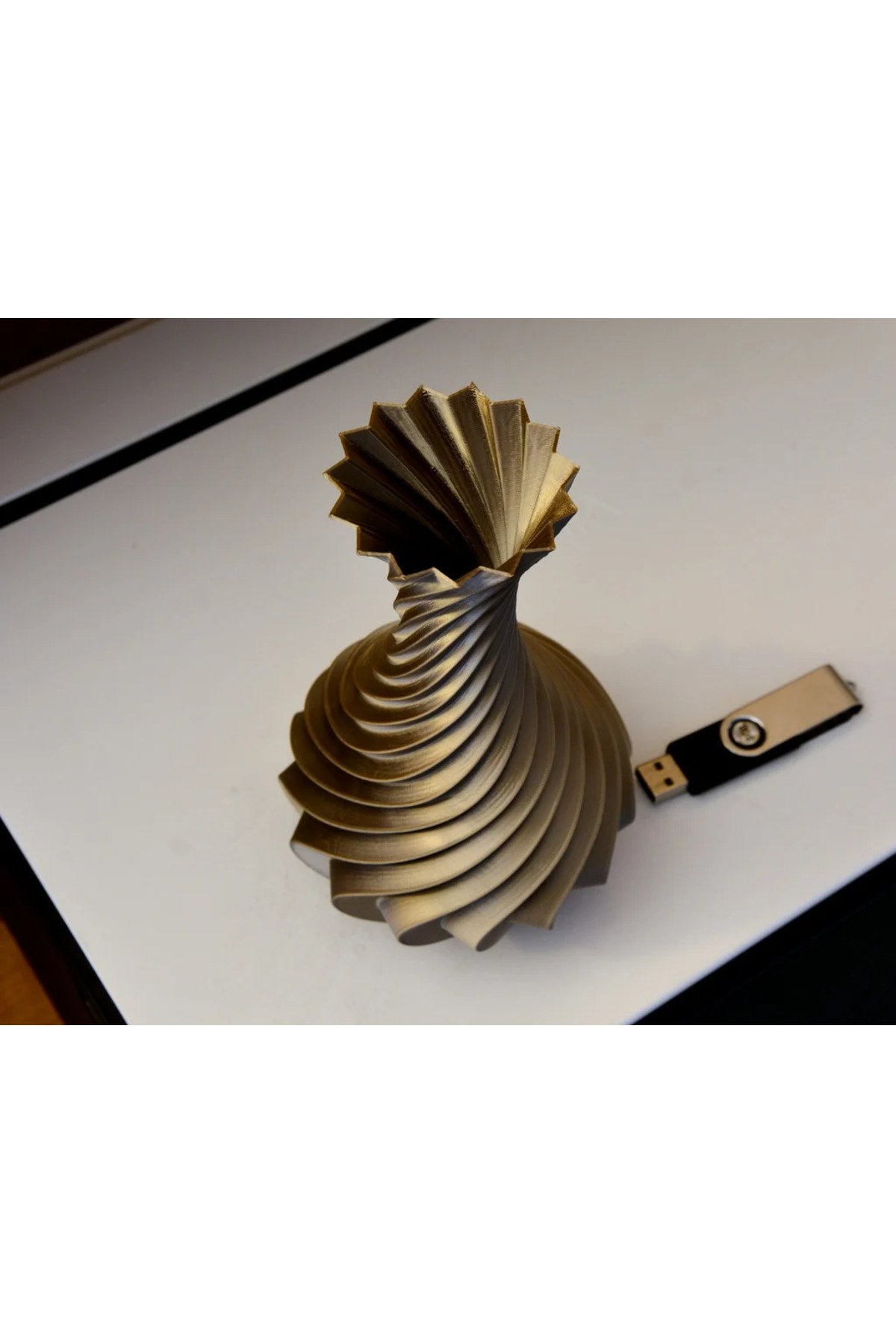 Modern Dekoratif Vazo - Görsel 2