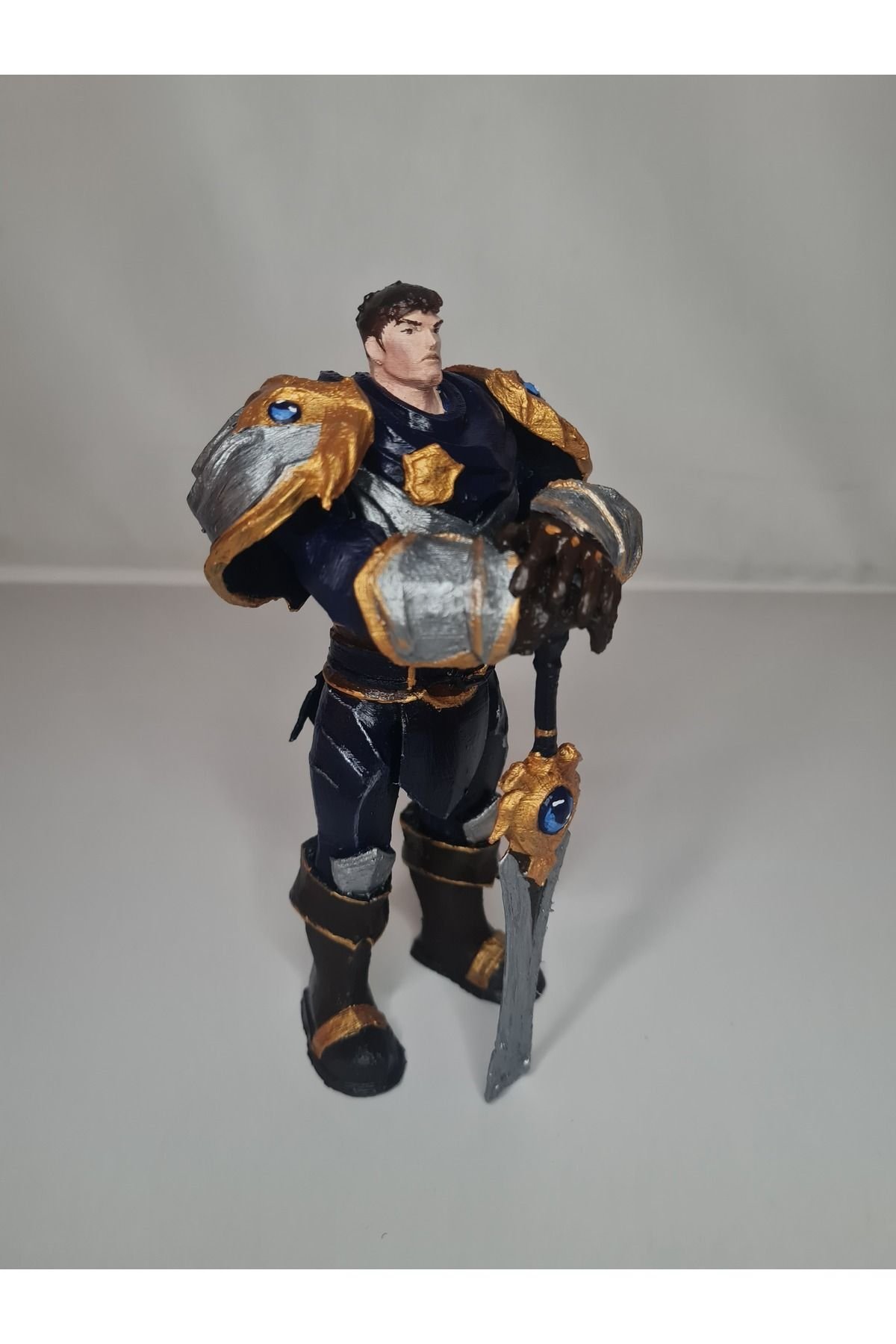 Garen (League of Legends) Figürü 15 cm. - Görsel 2