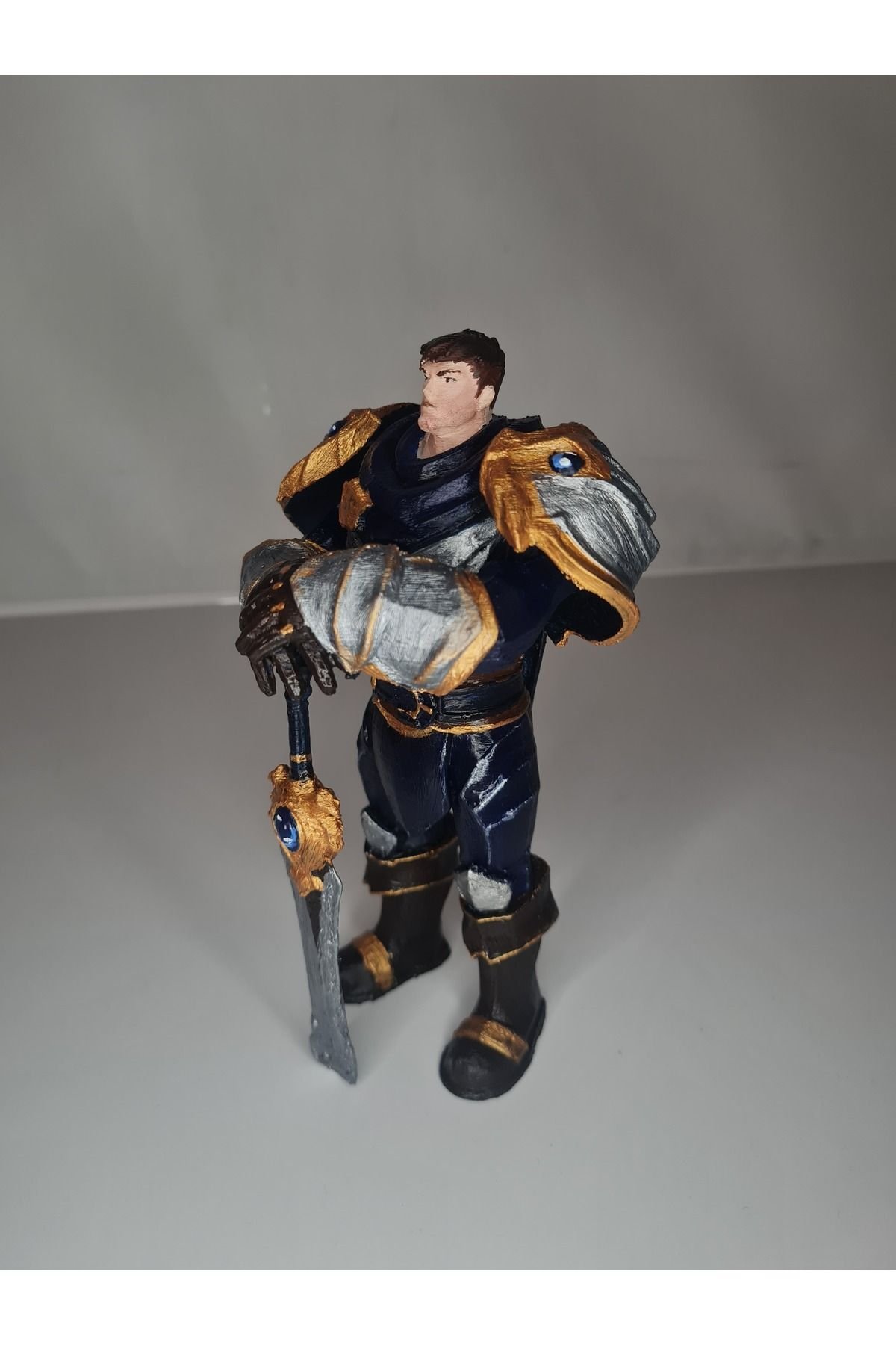Garen (League of Legends) Figürü 15 cm. - Görsel 3