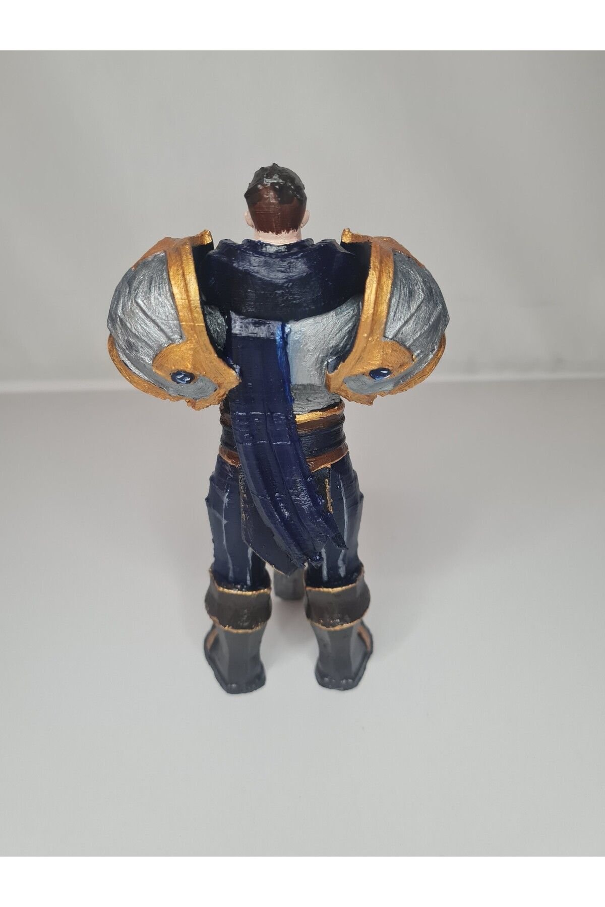 Garen (League of Legends) Figürü 15 cm. - Görsel 6