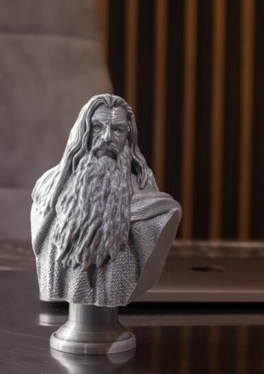 12GANDALF3-GANDALF FİGÜRÜ 15 CM LORD OF THE RINGS