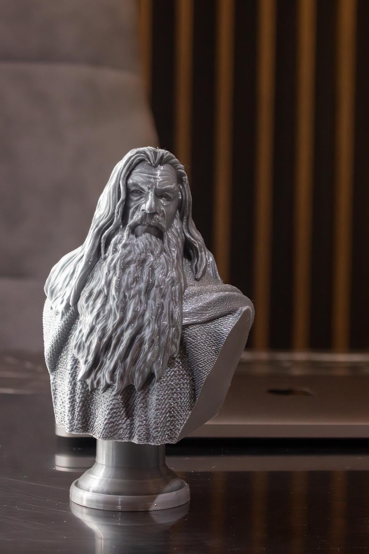 12GANDALF3-GANDALF FİGÜRÜ 15 CM LORD OF THE RINGS