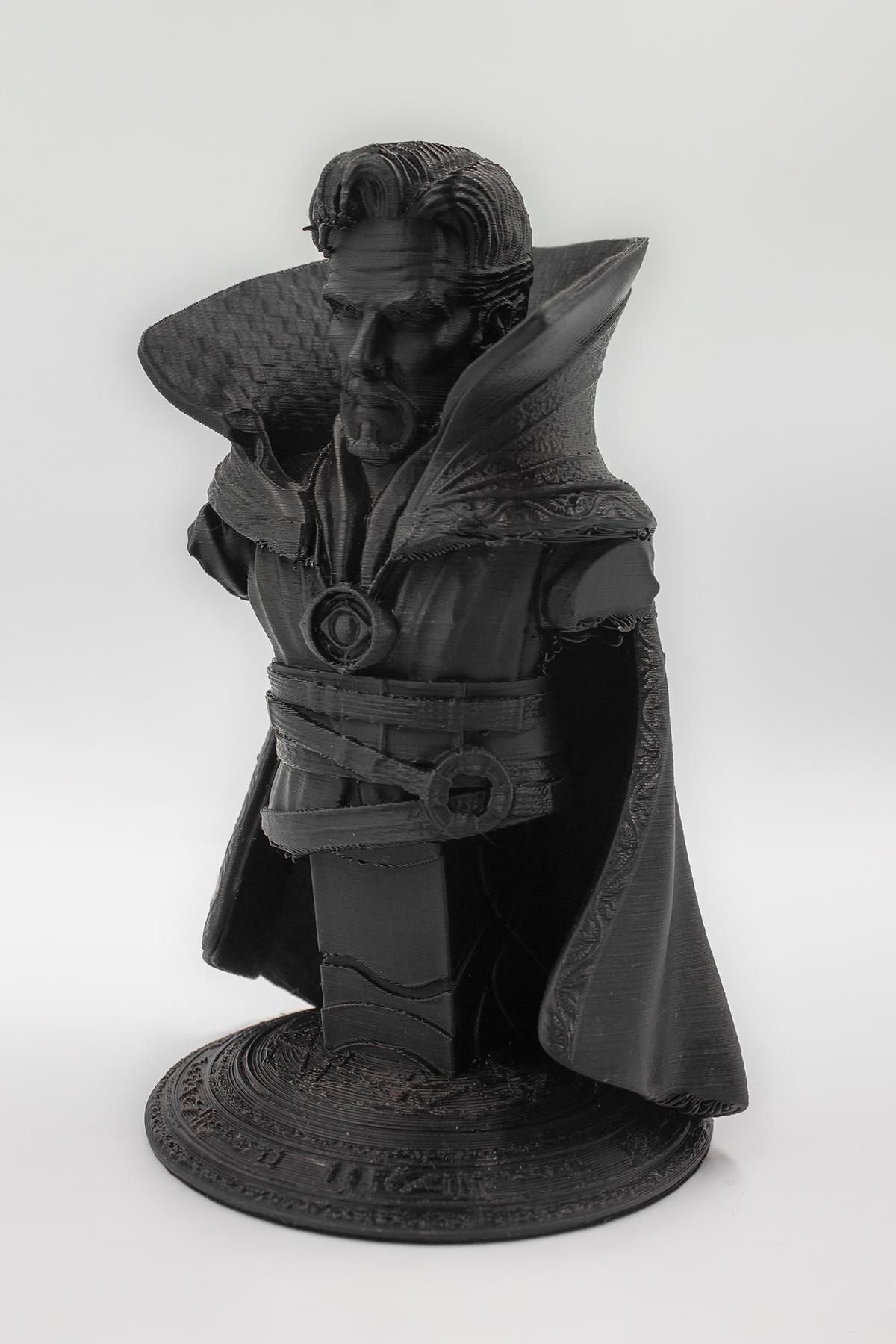 Marvel Evreninin Büyülü Kahramanı Dr. Strange 3D Baskı Büstü 20 cm - Görsel 5