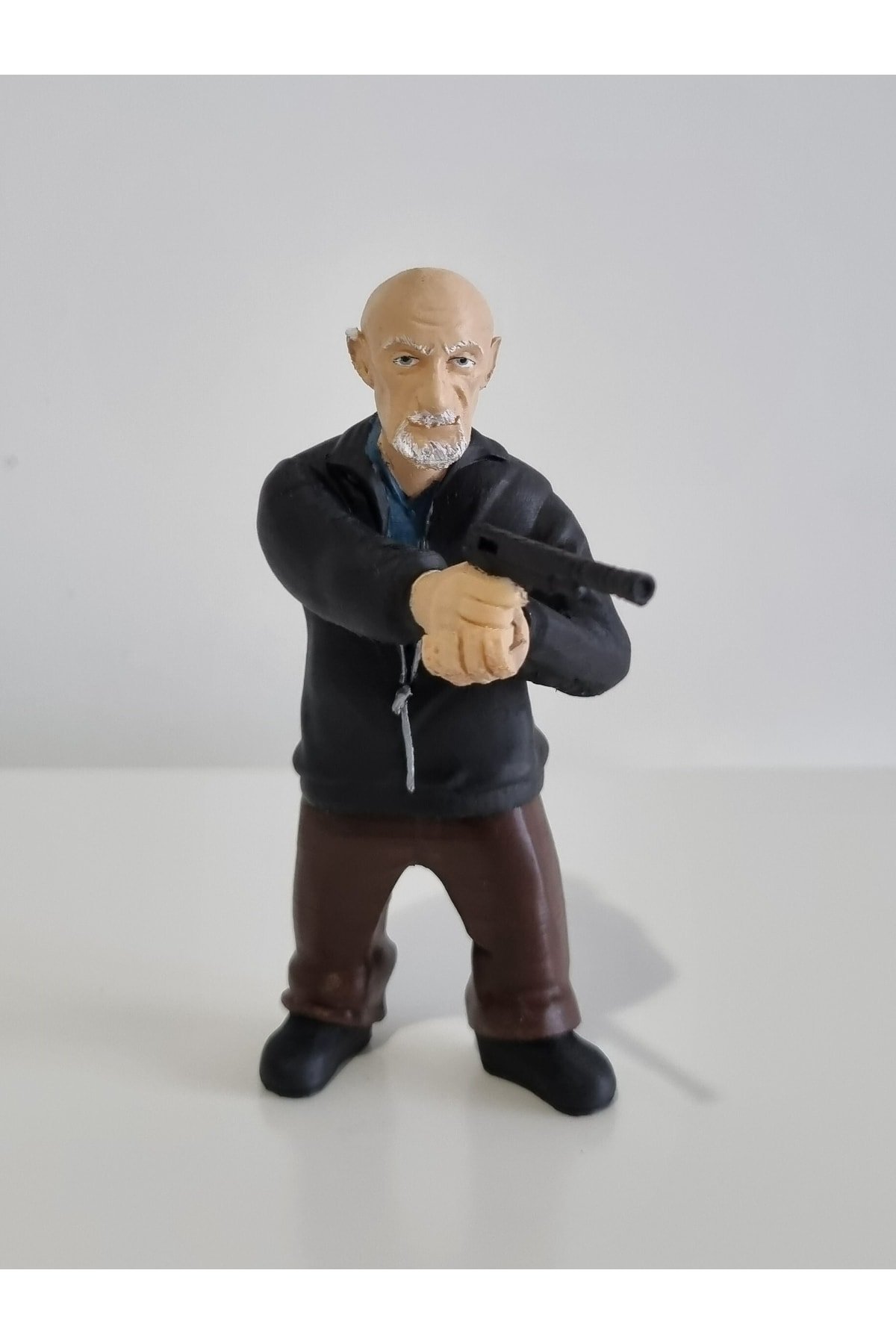 mike-breakingbad-plasteel-Mike Ehrmantraut / Breaking Bad / Better Call Saul / Figür