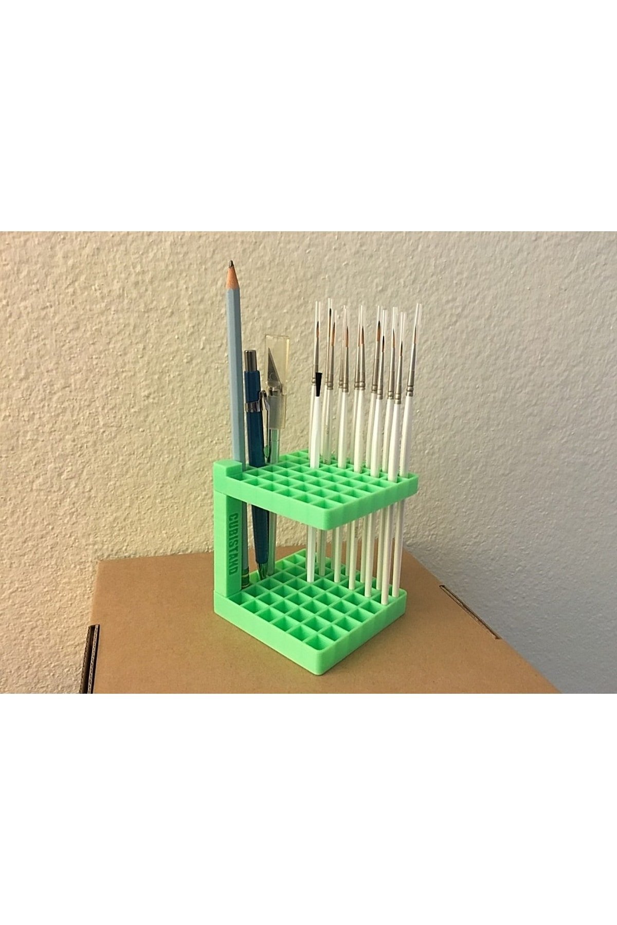 TRNSY0000KCB16PK-Kubik Model Fırça Ve Kalem Standı 10 Cm