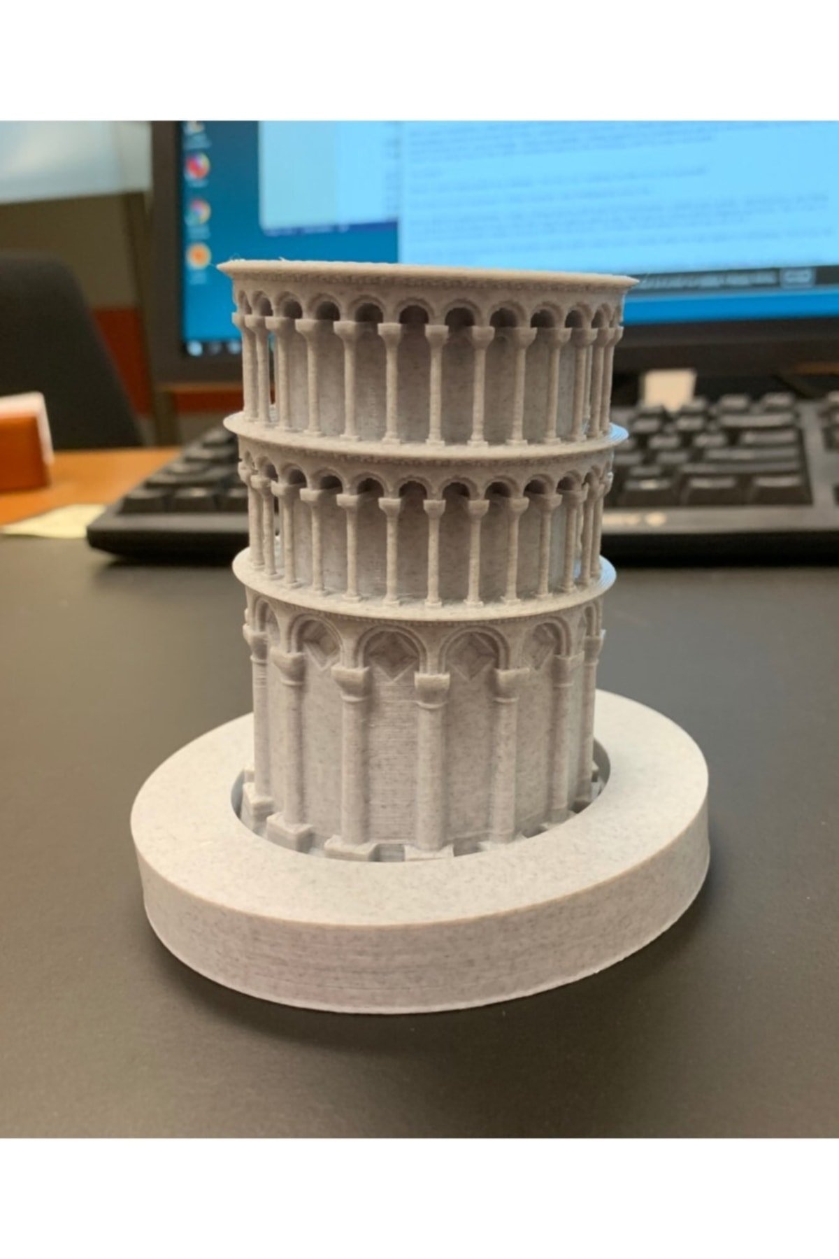 TRNSYHD2004141054S1-Pisa Kulesi Dekoratif Kalemlik