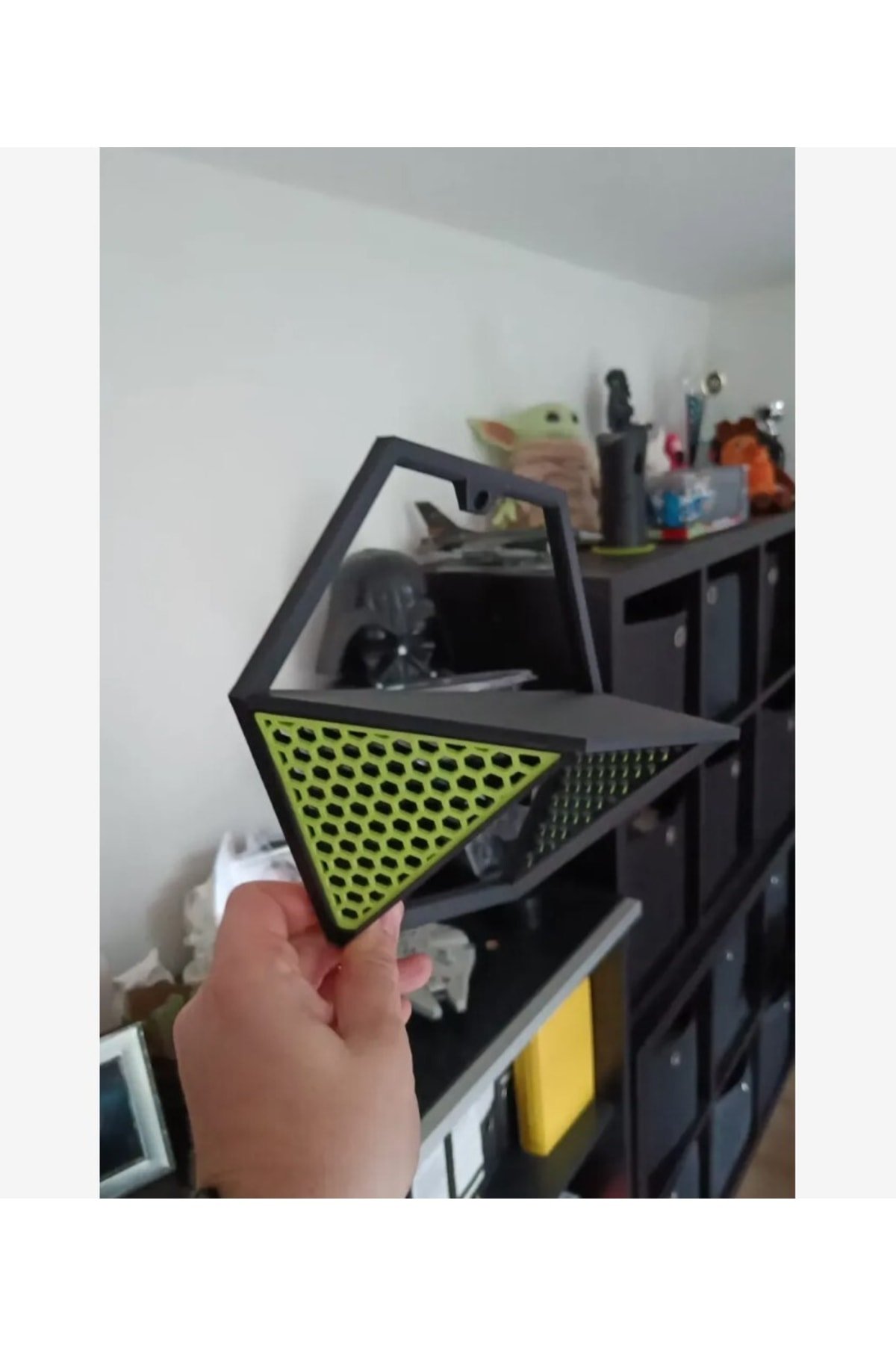 TRSNCHSJJK2-Balpeteği Dekoratif Duvar Rafı (1 Adet)