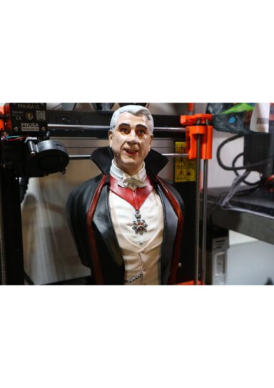 LNX0929HWBXS-Kont Drakula Figür 15cm