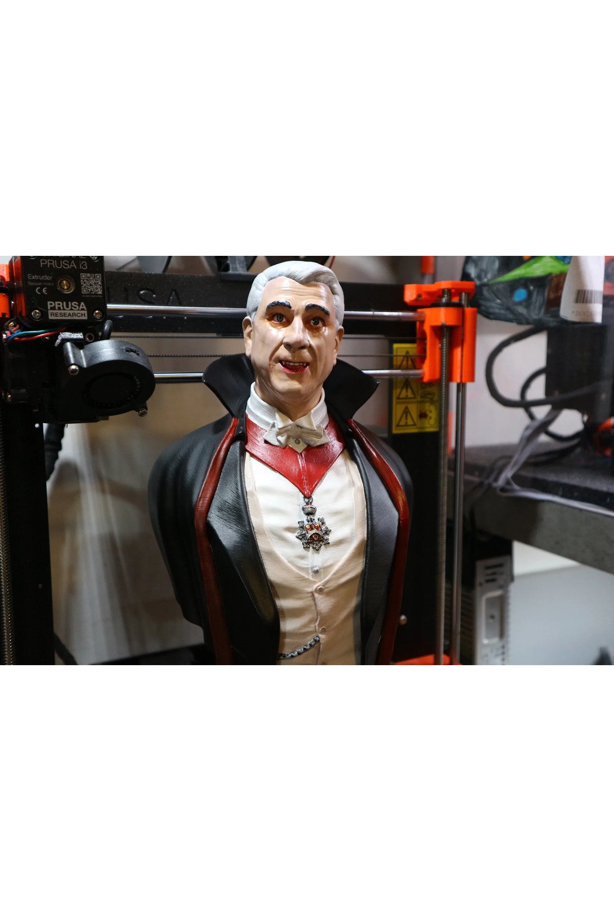 LNX0929HWBXS-Kont Drakula Figür 15cm