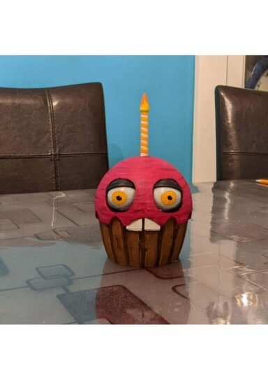 JXN9201HQJZN-Five Nights At Freddy’s Toy Chica Cupcake