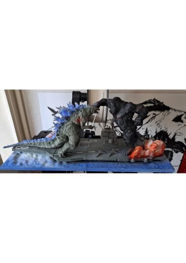 TNC3651KNGDZ-Godzilla vs King Kong Masaüstü Figür Dev Boy