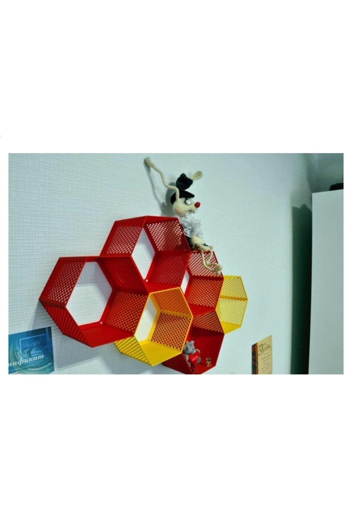 Hexagen Altıgen Dekoratif Duvar Rafı 1 Adet - Görsel 3